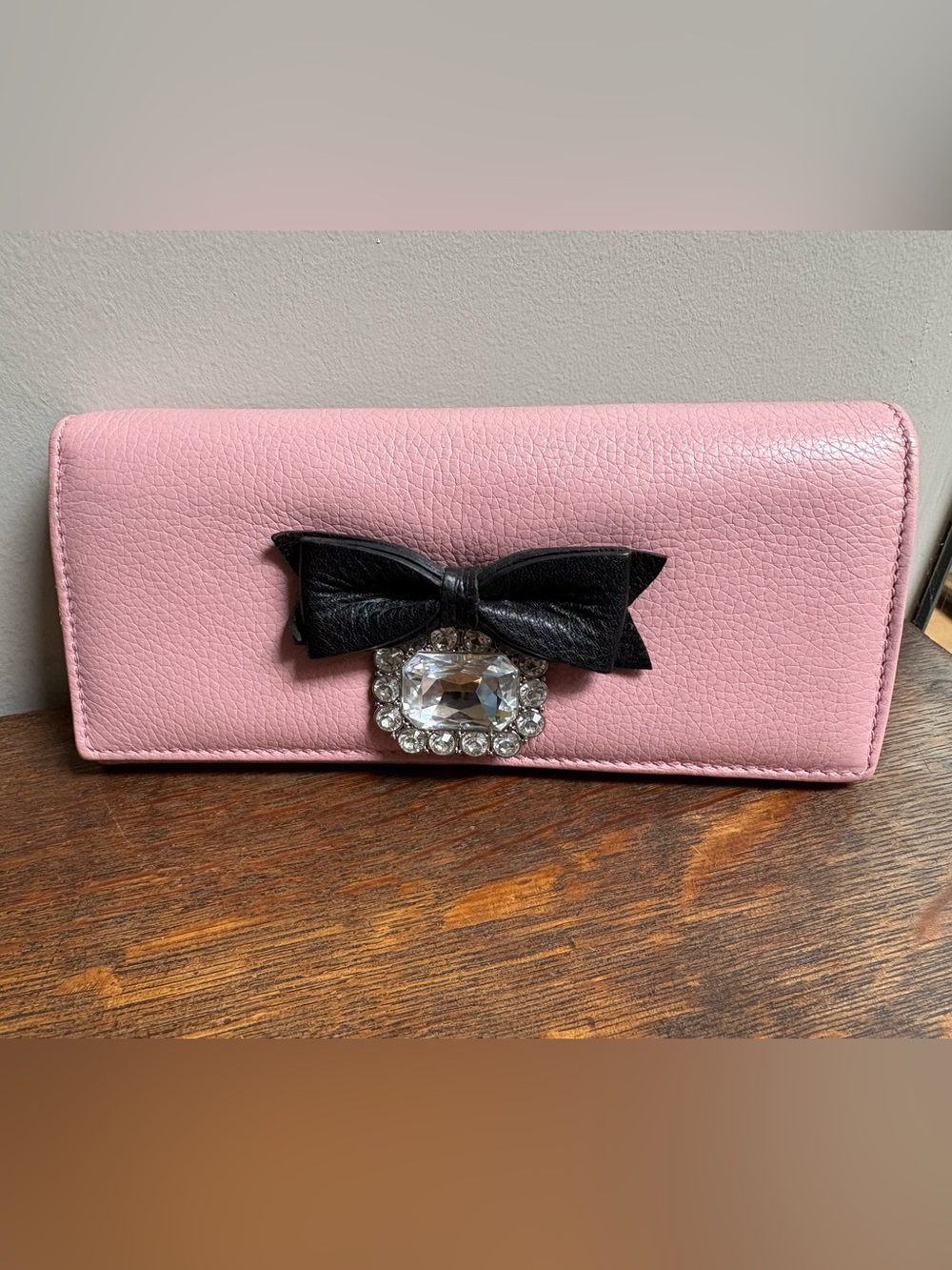 My flat in London, pink and black pebbled, leather wallet